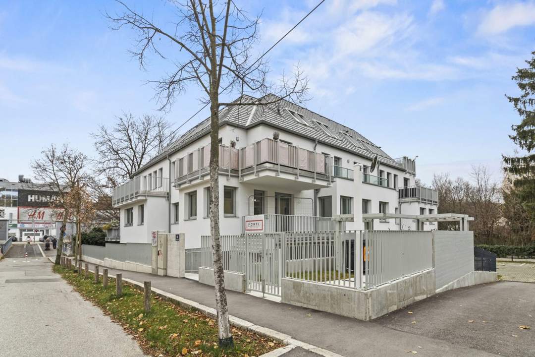 ++ EXKLUSIVES WOHNHIGHLIGHT ++ 4 ZIMMER mit BALKON