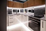 Luxuriöses, modernes Haus im Kleingarten auf 3 Ebenen