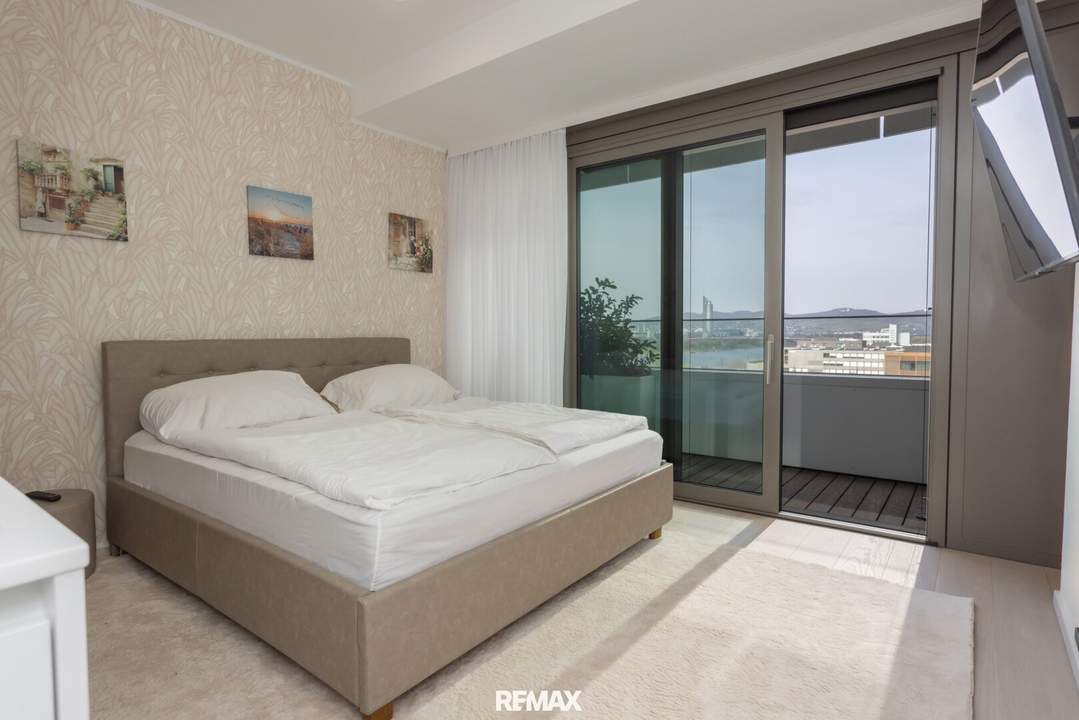 Neuwertige 1-Zi-Wohnung mit Balkon, Pool & Sauna in 1220 Wien – Top Lage!