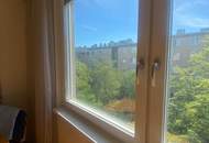 Helle sonnige Wohnung mit grünem Innenhof in bester Lage von 1100 Wien