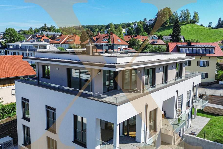 TRAUNSEEBLICK! Exklusive Penthousewohnung am Ostufer in begeehrter Gmundner Lage zu verkaufen!, Wohnung-kauf, 1.790.000,€, 4810 Gmunden