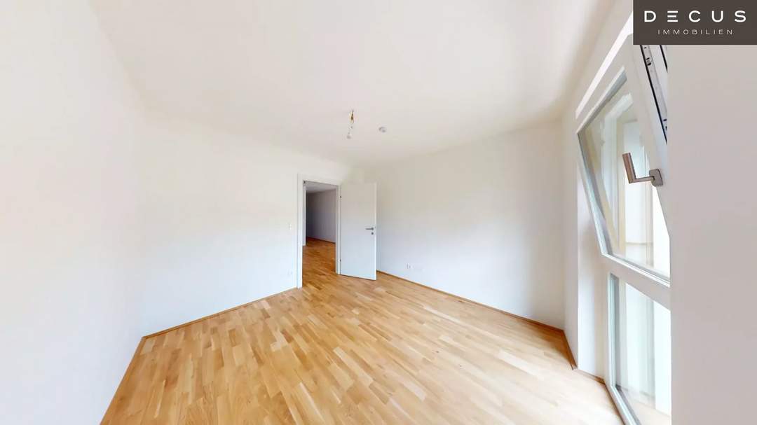 / BALKON / LAAER-WALD / 2-ZIMMER / AB SOFORT VERFÜGBAR / TOP LAGE