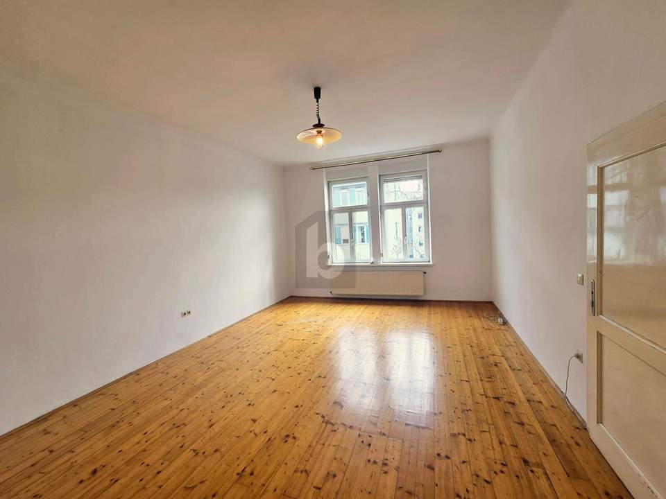 GROß MIT UNSCHLAGBARER INNENSTADT LAGE