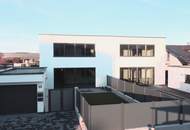 Großzügige Linke Seite Doppelhaushälfte 4a mit 2 Wohnungen in sonniger Ruhelage!