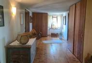 Wunderschöner Dreikanthof in Ruhelage mit Reithalle