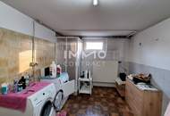 Gepflegter Bungalow ca. 126m², 4 Zi., Terrasse, unterkellert, 2 Garagen in Viehdorf – Ihr neues Zuhause!