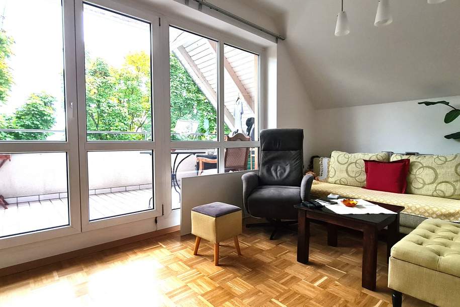 Dachgeschosswohnung mit großer Terrasse in Linz/Urfahr, Wohnung-kauf, 275.000,€, 4020 Linz(Stadt)