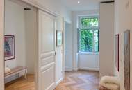 Gepflegte Altbauwohnung mit 2 Zimmern in zentraler Lage