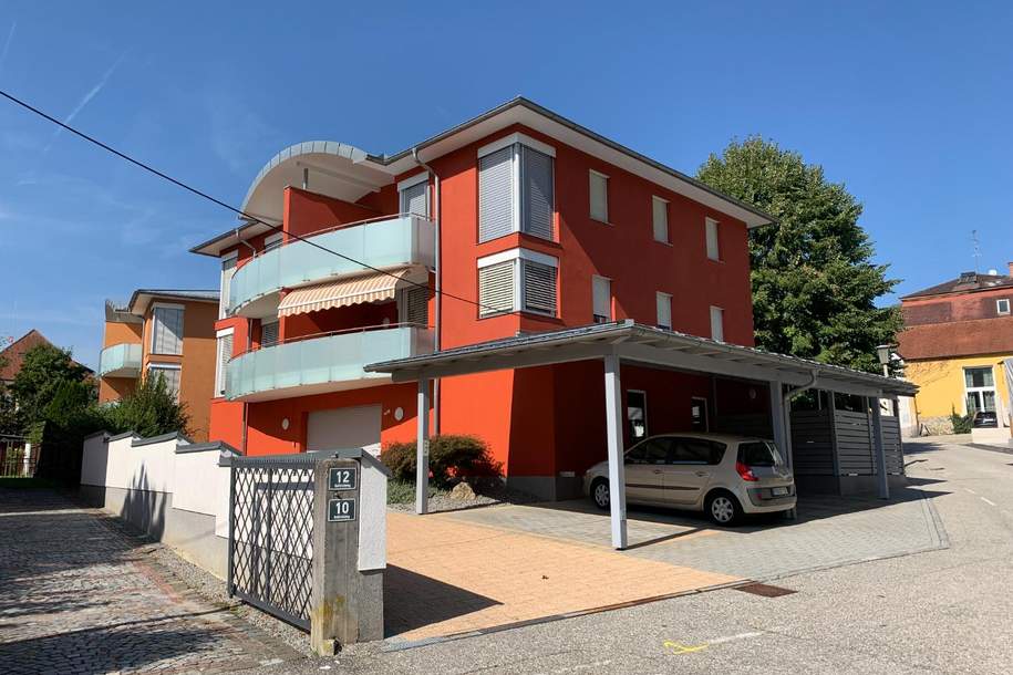 Freundliche Penthousewohnung mit Lift und Garage nahe Stadtplatz, Wohnung-miete, 946,00,€, 4780 Schärding