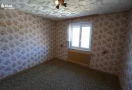 Großes Wohnhaus, großer Garten, große Maschinenhalle