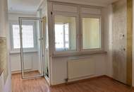 Top gelegene 2-Zimmerwohnung in Urfahr mit Loggia, Lift, GARAGE und Allgemeingarten Nähe JKU