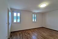 Wohnhaus samt Sonnenterrasse, Garage und Nebengebäude in Krieglach