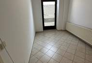 Ruhige Lage, modernes Büro/Praxis mit Autoabstellplätzen in zentraler Lage ! Unbefristet!