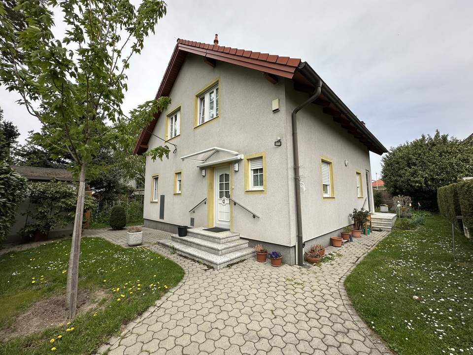 Einfamilienhaus in absoluter Ruhelage