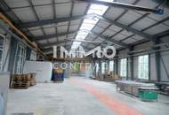 Große Lagerhalle auch beheizbar und Nebentrakt mit 740 m² Nutzfläche (Einfahrtstor 350x470) Industrieboden.