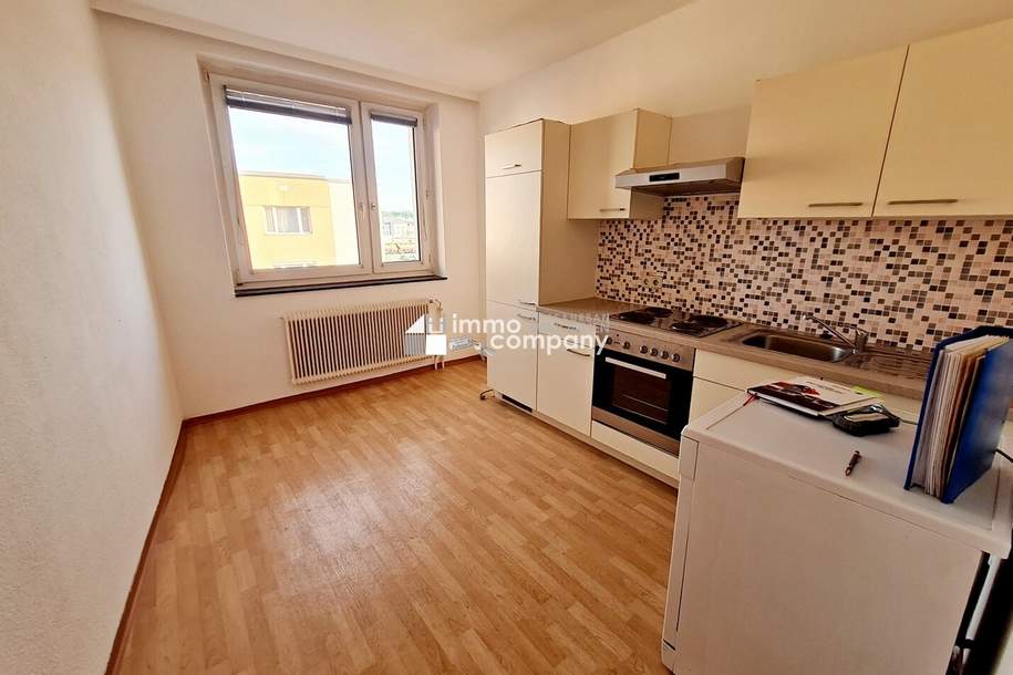 Wels : Perfekt gelegene 68m² Eigentumswohnung - grosse Küche mit Essbereich !, Wohnung-kauf, 130.000,€, 4600 Wels(Stadt)