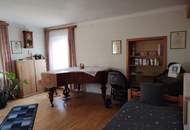 PROVISIONSFREI: Großes Einfamilienhaus (236m²) mit 3.896m² Baugrund im Zentrum von St. Marein/ Graz
