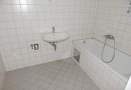 PROVISIONSFREIE, TRAUMHAFTE, SEHR GEPFLEGTE 2-ZIMMER-BALKONWOHNUNG IN TOPLAGE IM ZENTRUM