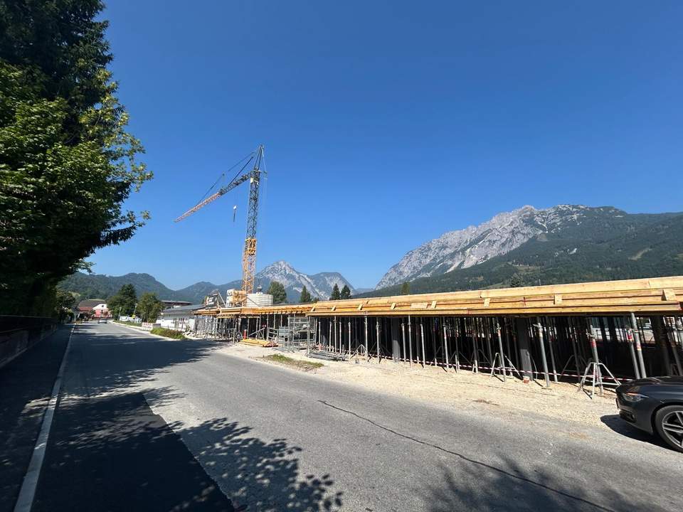 V. NEUBAU mit riesiger Aussichtsterrasse!