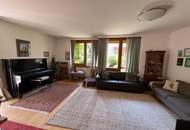 Stilvolles Eckreihenhaus mit Platz für eine große Familie! 6 Zimmer, 3 Bäder, 2 Terrassen und ein schöner Garten in guter Lage in Weiz