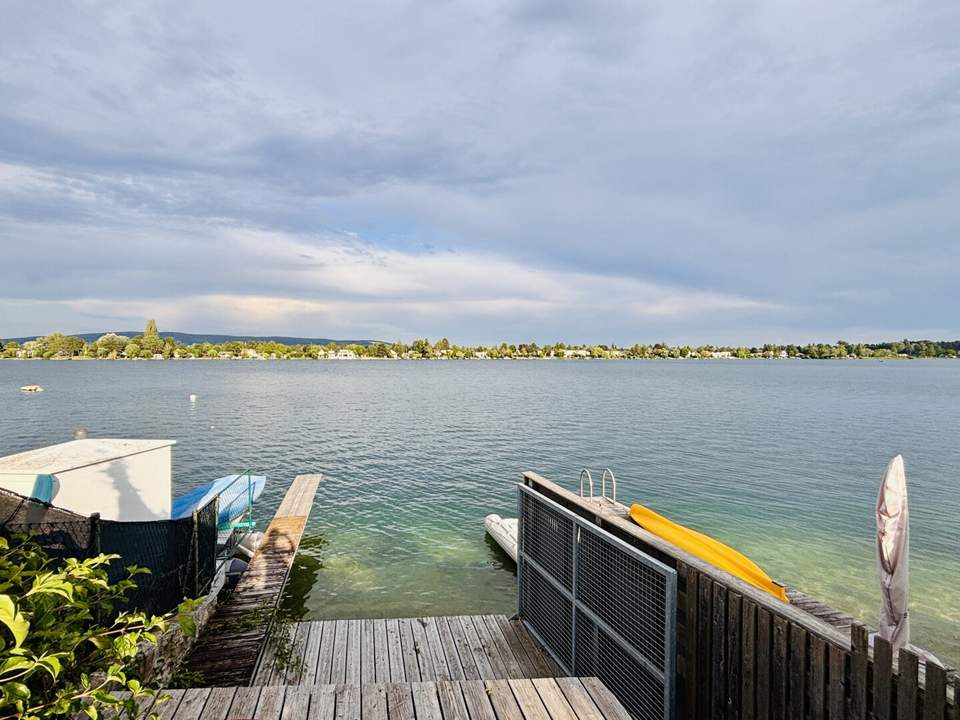 Direkt am See gelegen – in erster Reihe! Traumhaft schönes Grundstück am Neufelder See | Perfekt für einen Neubau