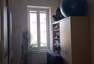 komplett sanierte wunderschöne Eigentumswohnung im 4.Liftstock