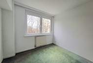 SUPER LAGE !! Renovierungsbedürftige 3-Zimmer Wohnung