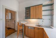 ***NEU*** Gepflegte 3 Zimmer Wohnung in repräsentativem Stilaltbau! in TOP-Lage!!