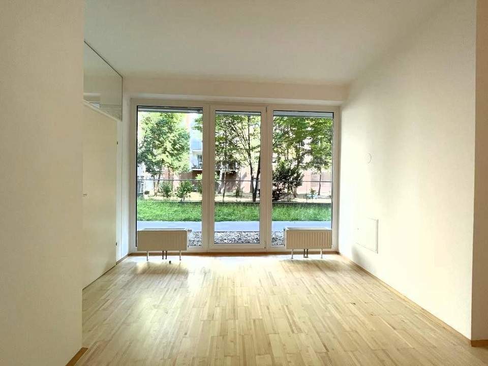Erdgeschoß, barrierefrei, Innenhof! Ruhige, loft-artige Neubauwohnung mit 2 kl. Terrassen