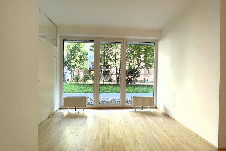 Erdgeschoß, barrierefrei, Innenhof! Ruhige, loft-artige Neubauwohnung mit 2 kl. Terrassen, Wohnung-miete, 1.316,99,€, 1070 Wien 7., Neubau