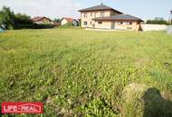 Großzügiges, ebenes Baugrundstück mit Südausrichtung – bereits erschlossen