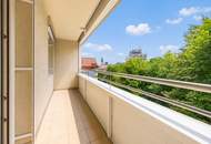 Helle 3-Zimmer-Innenstadtwohnung mit südseitiger Loggia im 4. Liftstock