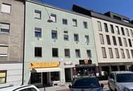 Renovierungsbedürftige Wohnung nahe Unionkreuzung
