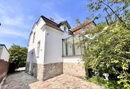 360° TOUR // REPRÄSENTATIVES EINFAMILIENHAUS mit POOL & sonnigem GARTEN