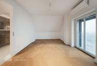 Exklusive Maisonette-Dachgeschosswohnung in prachtvoller Jahrhundertwendevilla