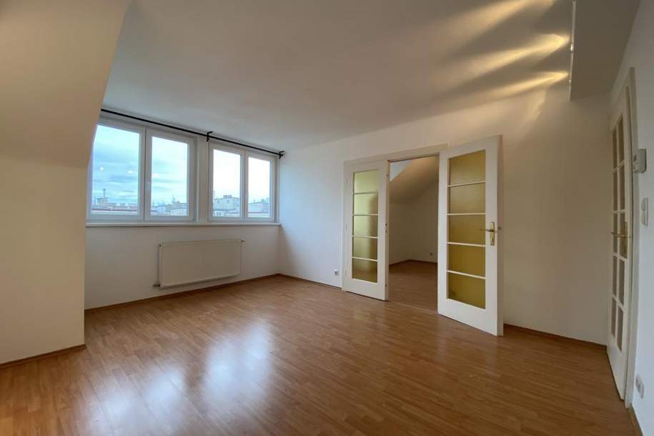 Fasangasse beim Belvedere! Helle DG-Wohnung (oberster Stock), hofseitig, ruhig!!!, Wohnung-miete, 1.095,00,€, 1030 Wien 3., Landstraße