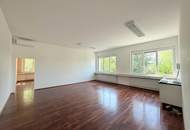 repräsentative Bürofläche oder Yogastudio, optional mit PKW oder LKW- Stellplätzen