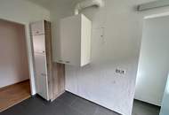 Helle 2 Zimmer Wohnung im Zentrum!