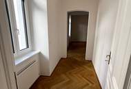 UNBEFRISTET - Helle 3,5-Zimmer Altbauwohnung mit Abstellraum und Kellerabteil