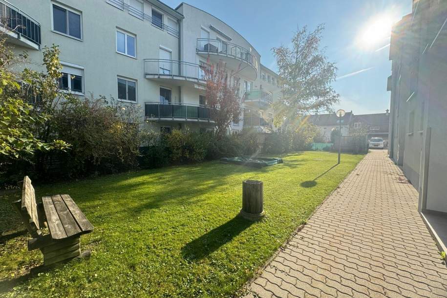 "3 Zimmer mit Balkon in bester Lage", Wohnung-miete, 990,00,€, 3430 Tulln