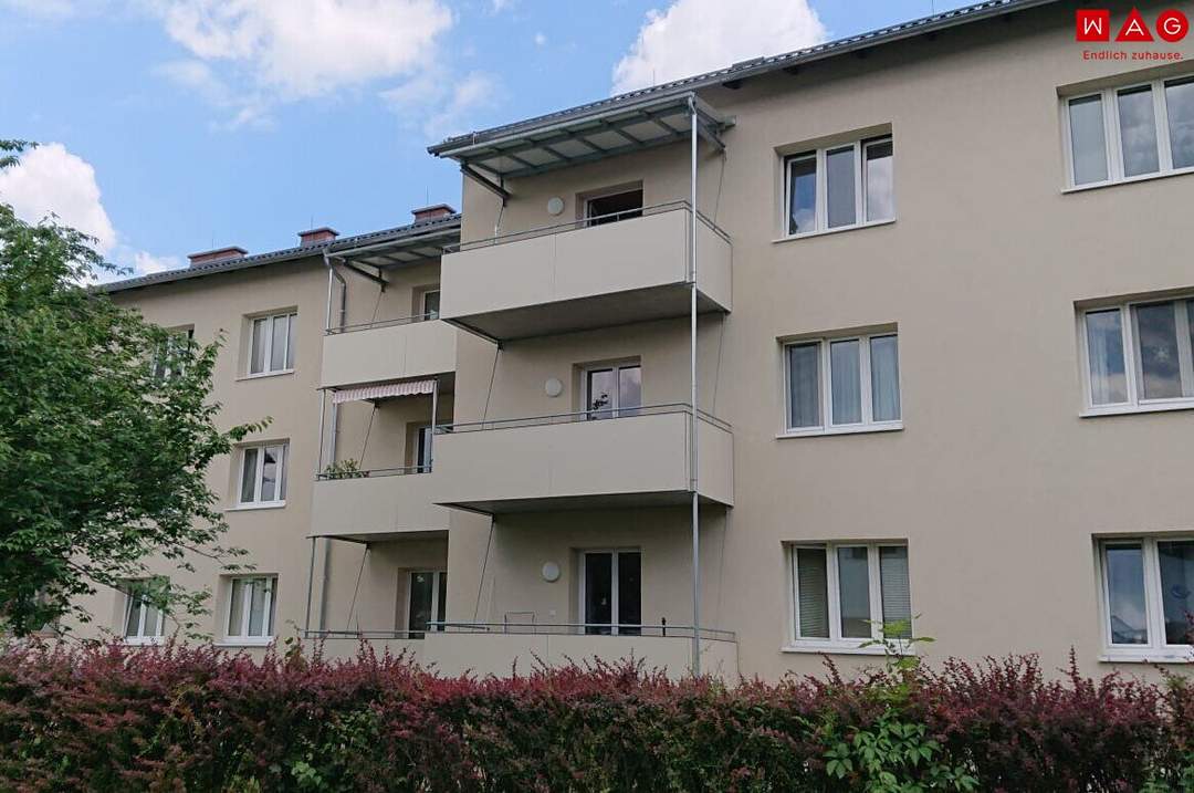 Wohnen zwischen Stadt & Seen: helle 3-Zimmer-Wohnung mit Balkon, Abstellraum & idealer Lage in Vöcklabruck – ruhig, zentral & perfekt für Genießer der nahen Salzkammergut-Seen!