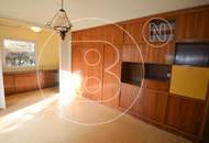 Charmantes, renovierungsbedürftiges Haus in schöner Umgebung!