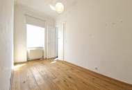 Lichtdurchflutete 3-Zimmer-Altbauwohnung im 3. Liftstock