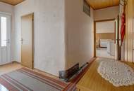 NEUER PREIS !! Sehr großes Haus im Herzen von Lassee!