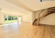 * ERSTBEZUG * Doppelhaushälfte mit 2 Stellplätzen in attraktiver und zentraler Lage