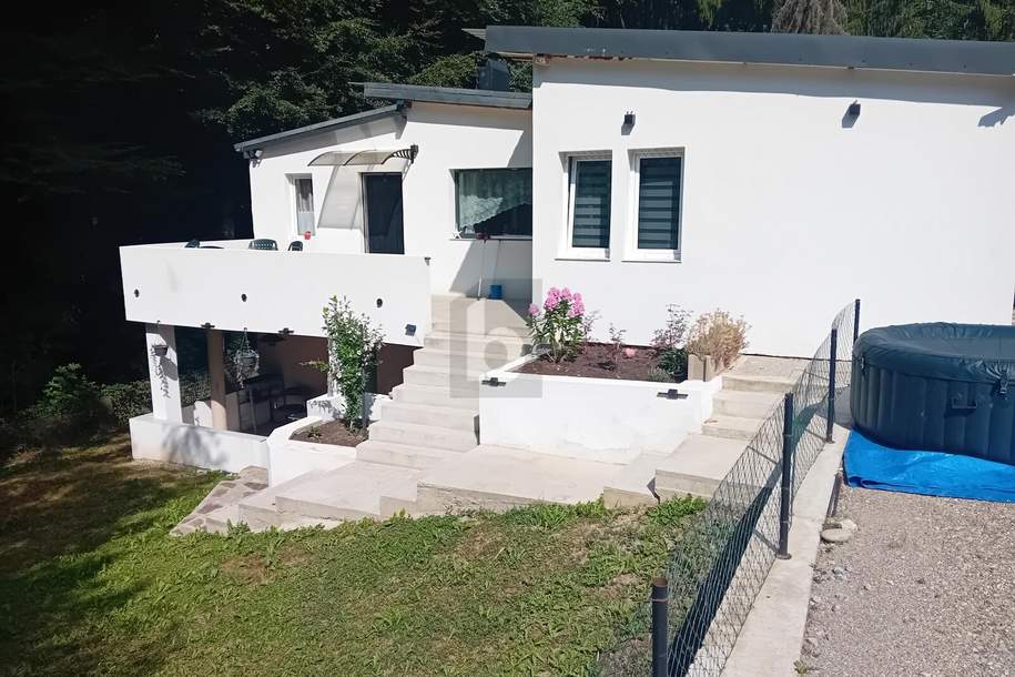 MODERNES EINFAMILIENHAUS MIT WÄRMEPUMPE, CARPORT UND GROßEM GRUNDSTÜCK IN RUHIGER LAGE, Haus-kauf, 390.000,€, 8044 Graz(Stadt)