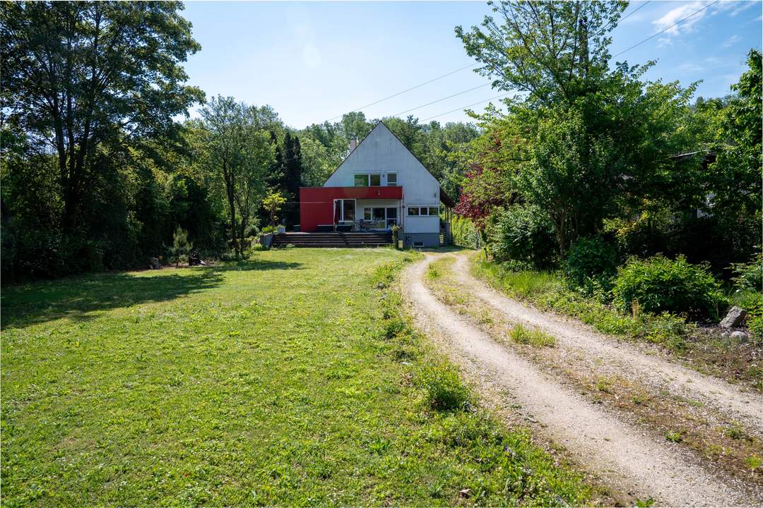 Familienhaus mit Pool, SPA &amp; 2.300m² Grund – 30 Min von Wien entfernt (Provisionsfrei)