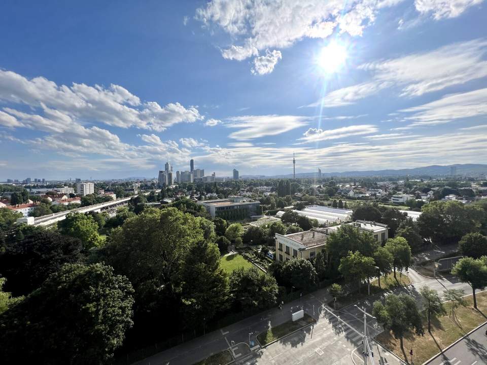 U-Bahn U1 Kagran - Sauna - Loggia - Fitnessraum - Deckenkühlung - Pool am Dach