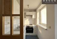 | CHARMANTE 3 ZIMMER-MAISONETTE-DACHGESCHOSSWOHNUNG MIT GALERIE | SONNIGER BALKON | CA. 80 m² | 4. OG | TEILWEISE SANIERUNGSBEDÜRFTIG | RUHIGER INNENHOF | IDEALE LAGE