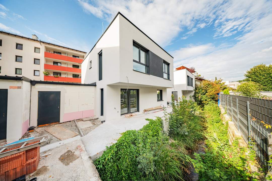 Luxuriöse Residenz – Exklusives Traumhaus mit Smart-Living, Stil, Eleganz &amp; höchstem Komfort im Grünen